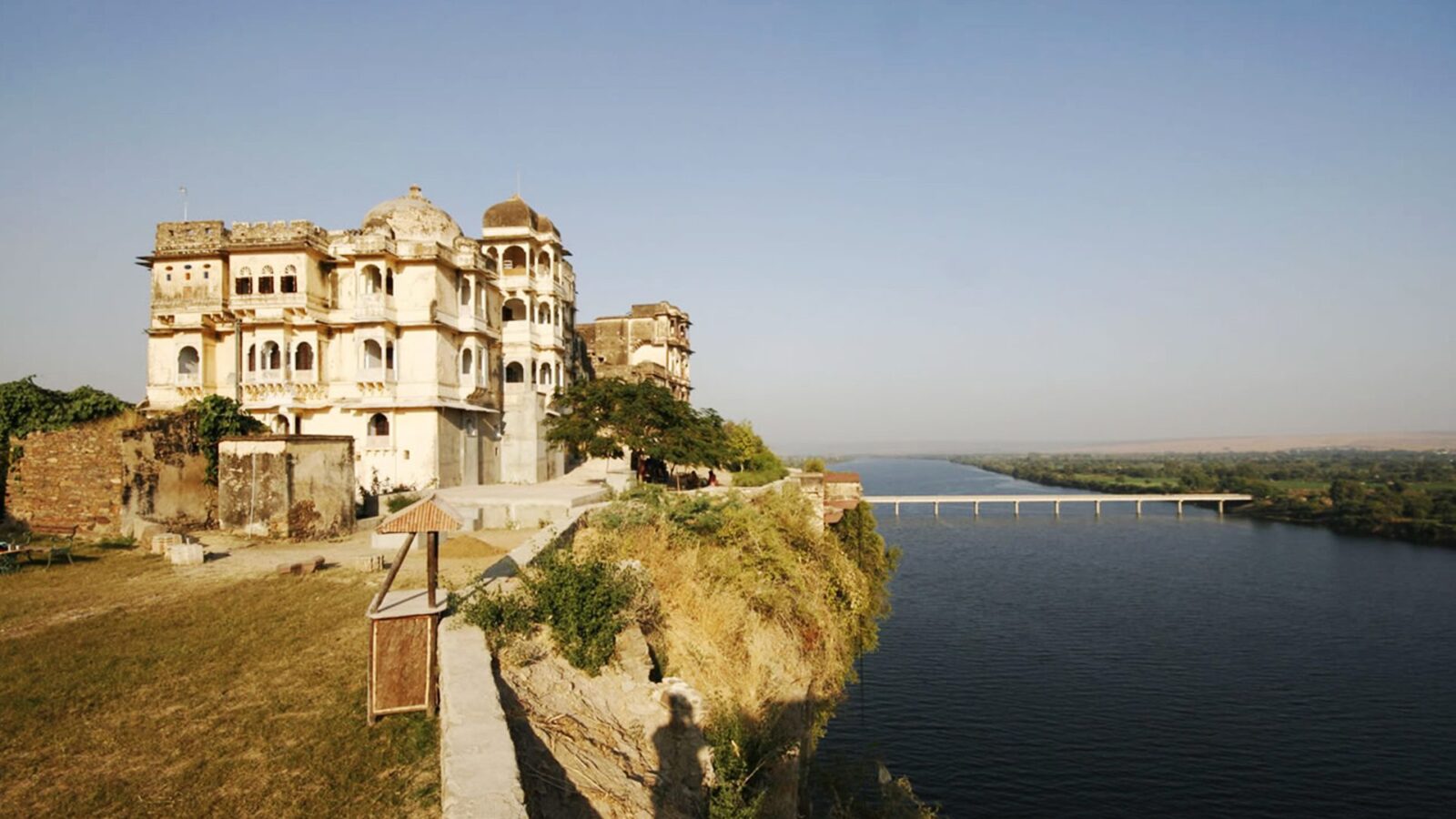 Le fort de Bhainsrorgarh