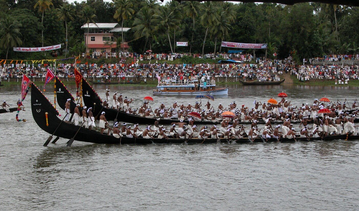 Le Vallam Kali (course de bateaux)