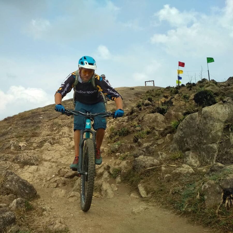 Faire de vélo de montagne au Munnar
