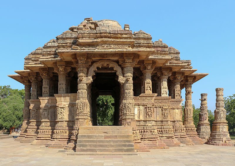 Le temple de Shri Parsvnath, Shankeshwar