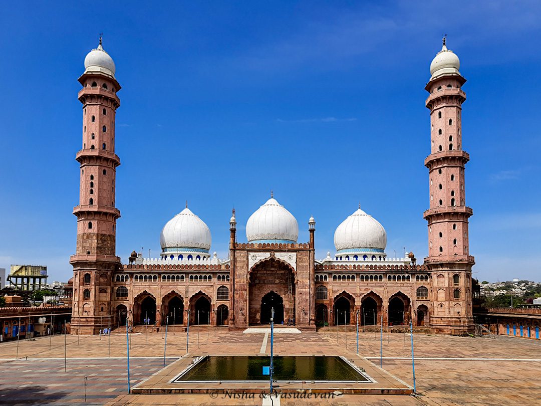 Le Taj-Ul-Masjid