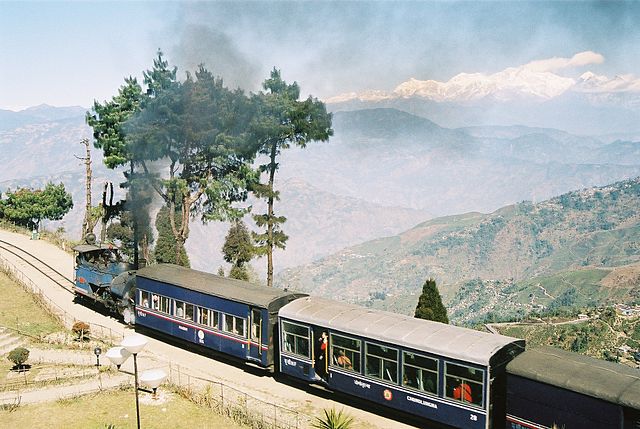 Le chemin de fer Darjeeling Himalayan Railway