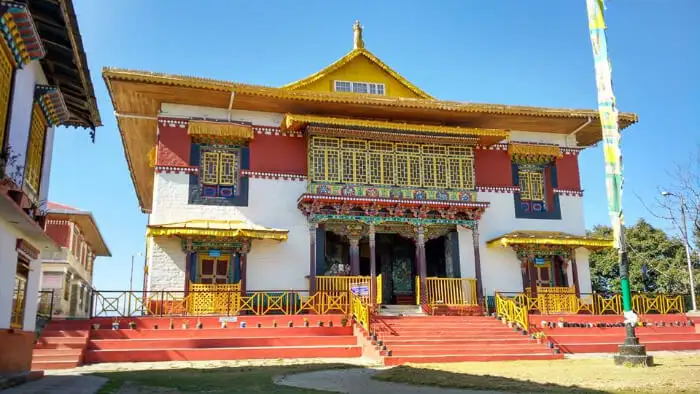 Le monastère de Pemayangtse